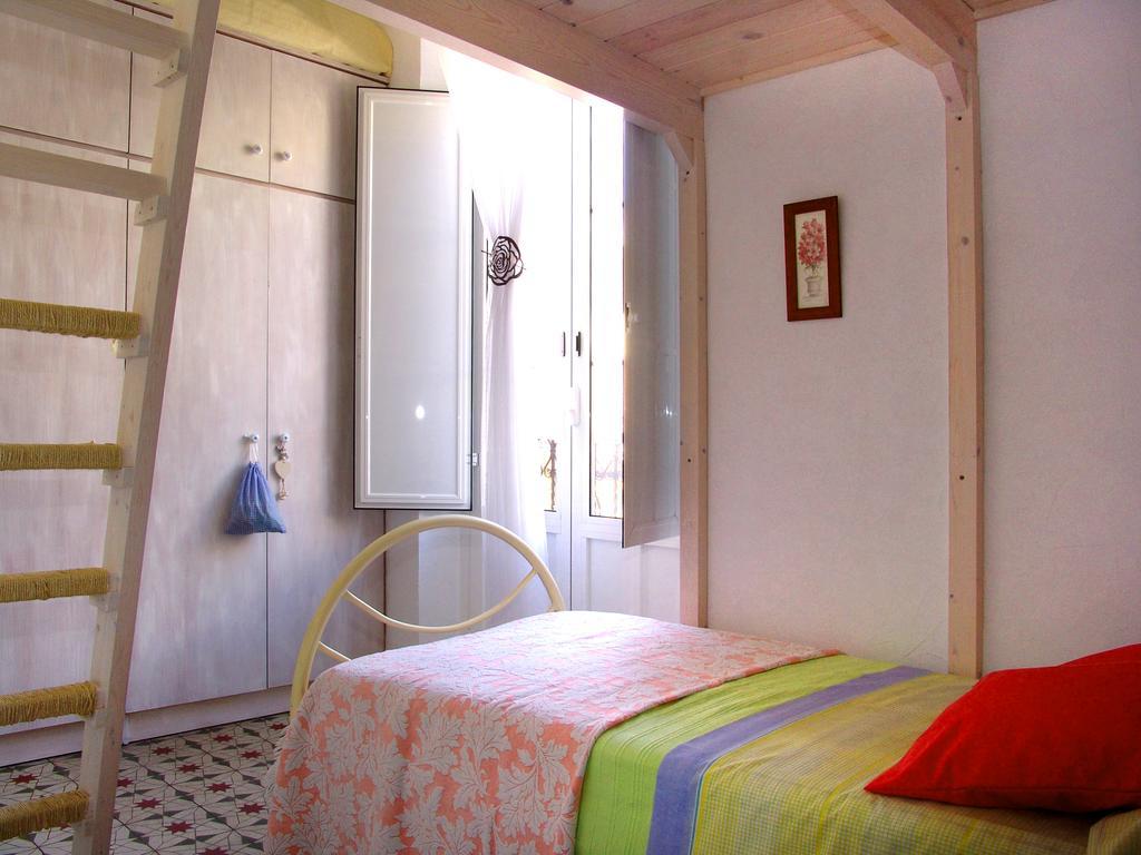 Apartamento Valdes Alicante Exterior photo